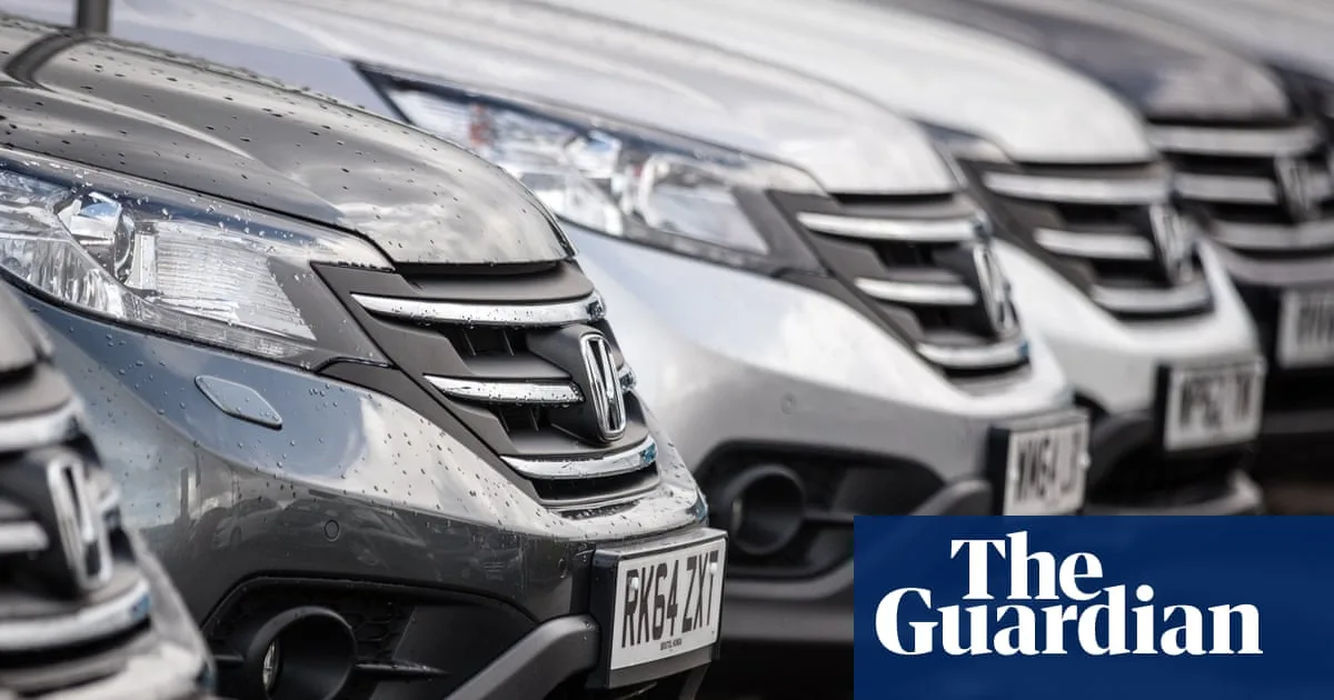 Lloyds Adds £800m to Car Finance Compensation Pot