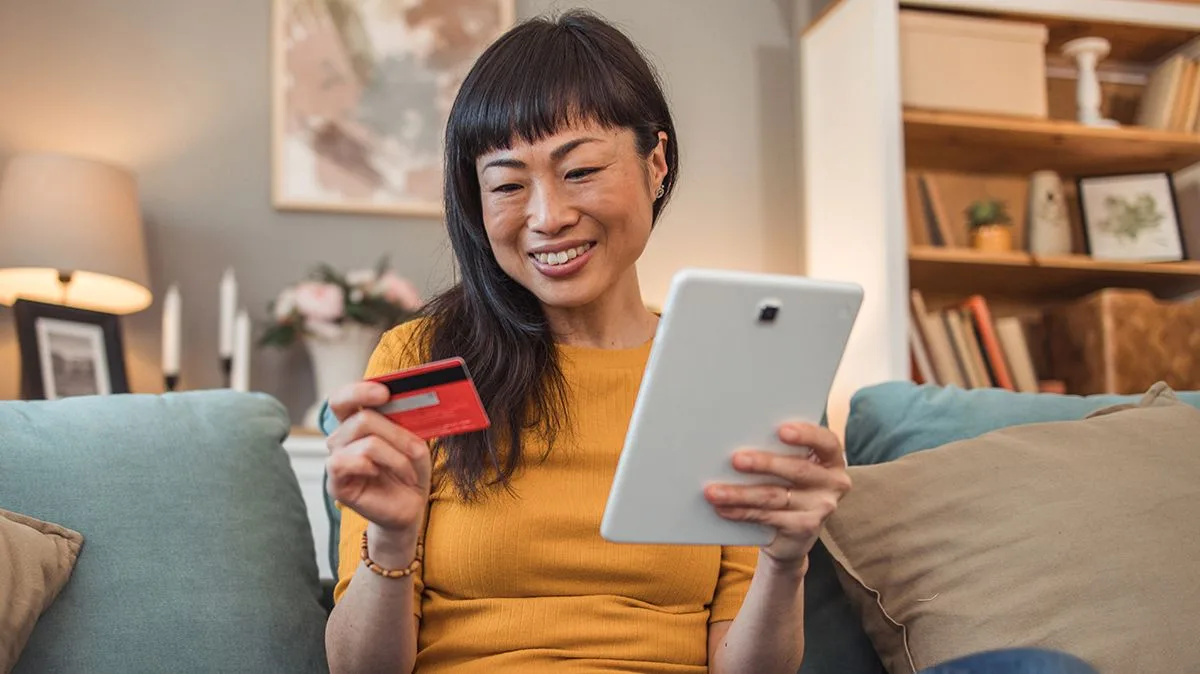 Lloyds Bank Explains How to Claim £50 Referral Bonus