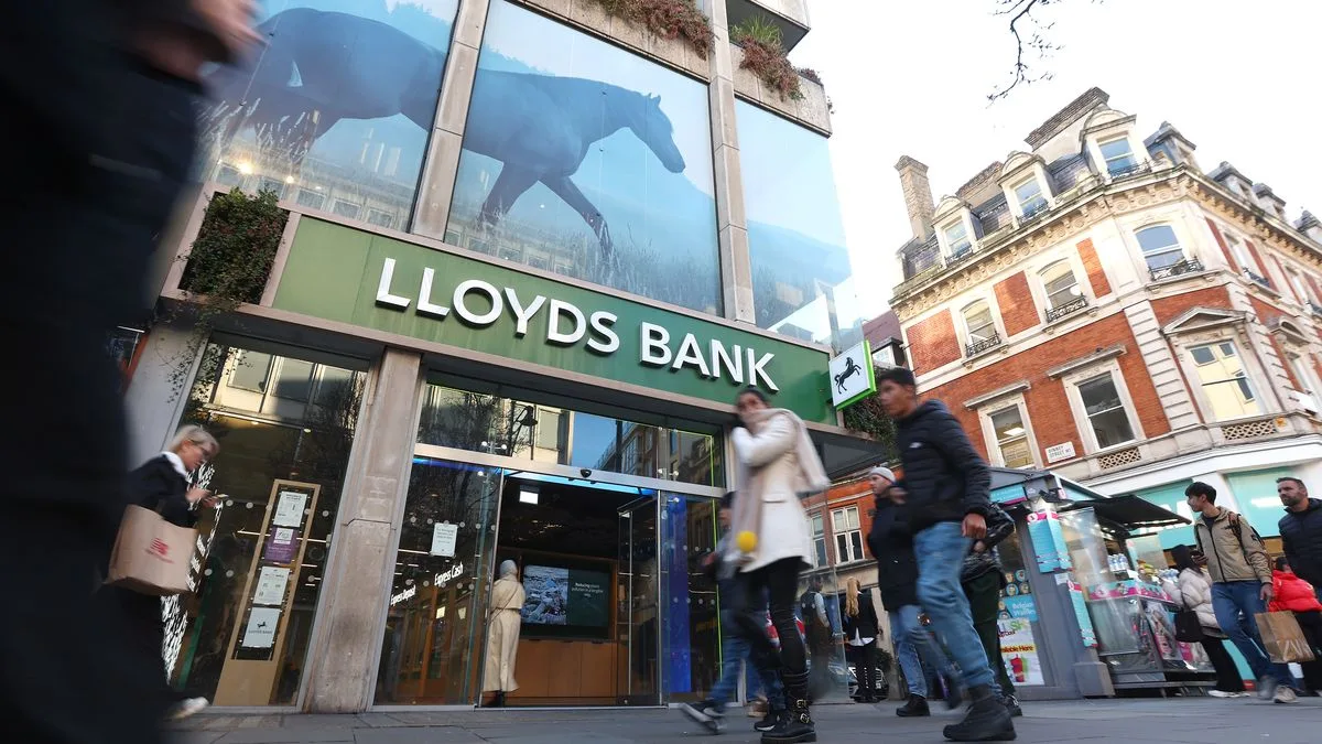 Lloyds Banking Group to Close 53 More Branches Across England and Wales