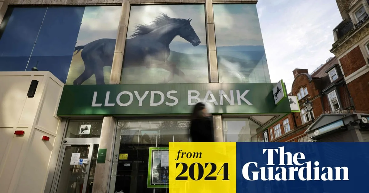 Lloyds Reserves £450m Over Car Finance Scandal