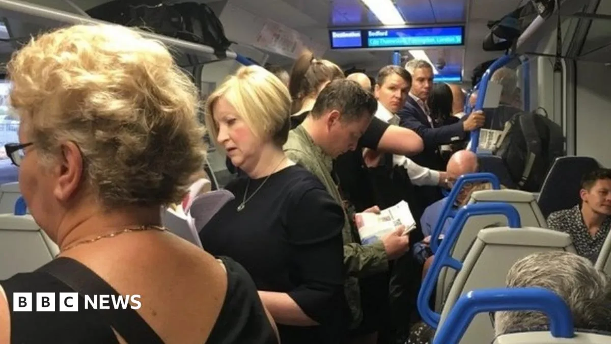 London Commuter Chaos: Major Signal Failure Sparks Travel Meltdown