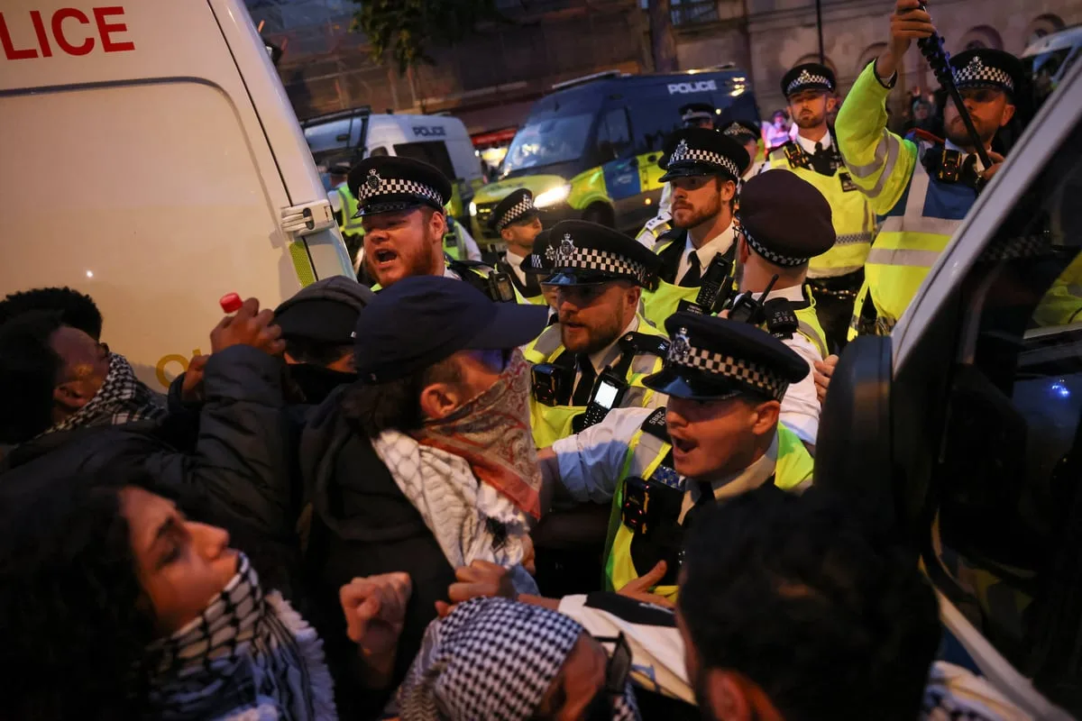 40 Arrested as Pro-Palestine Protesters Clash with Police in Whitehall