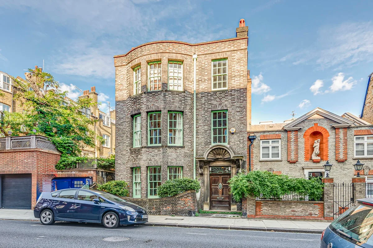 London's Billionaire Mansions Hit the Market as 2025's Most Unusual Property Sales Revealed