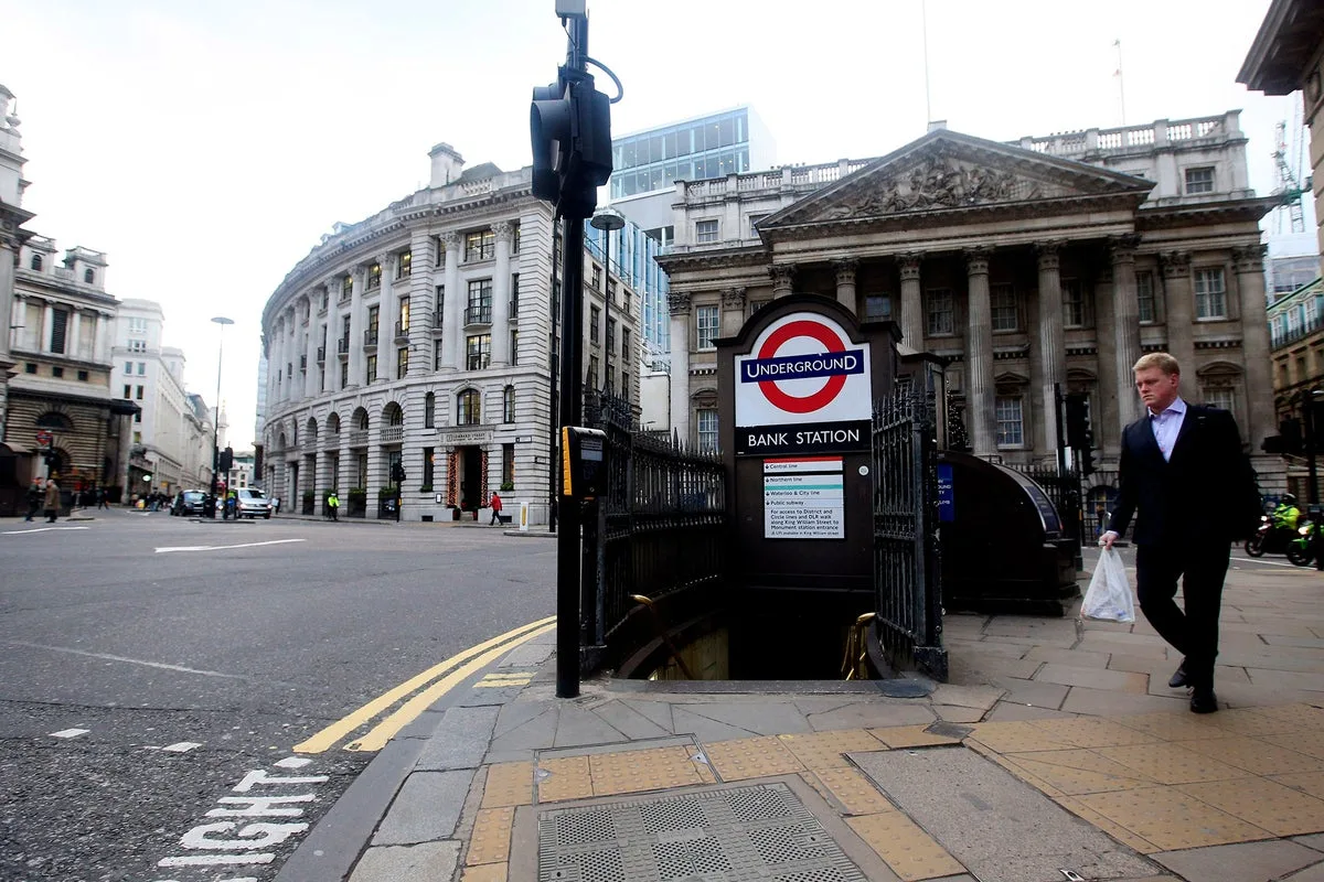 London's Annual Christmas Exodus Leaves City a 'Ghost Town'