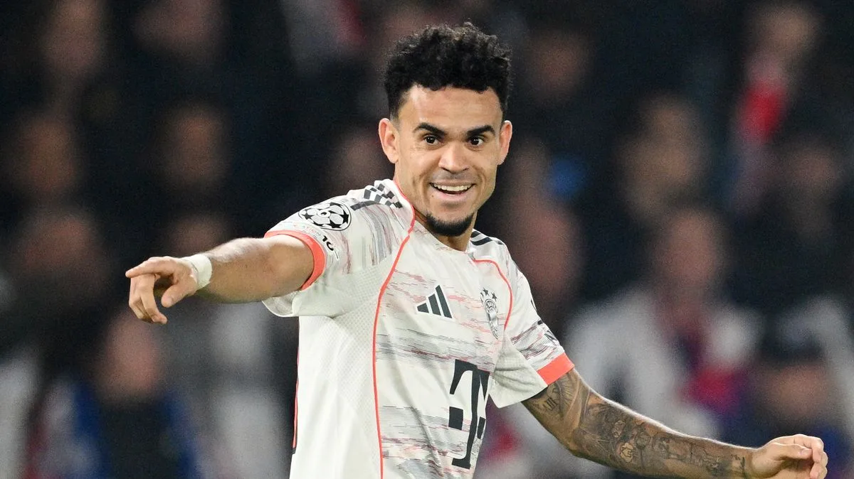 Thiago Praises Luis Diaz's Bayern Form as Liverpool Left to Rue Sale