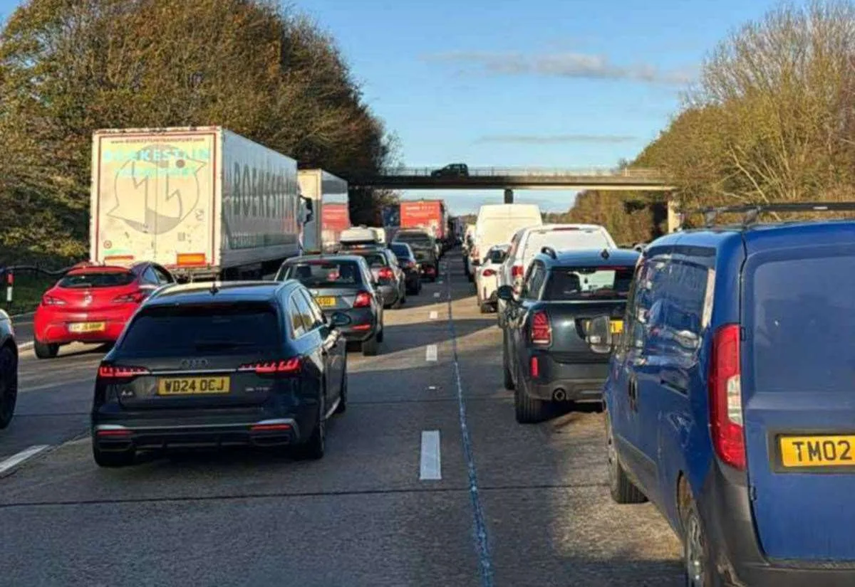 Man Dies in M20 Crash Involving Car and Two Lorries