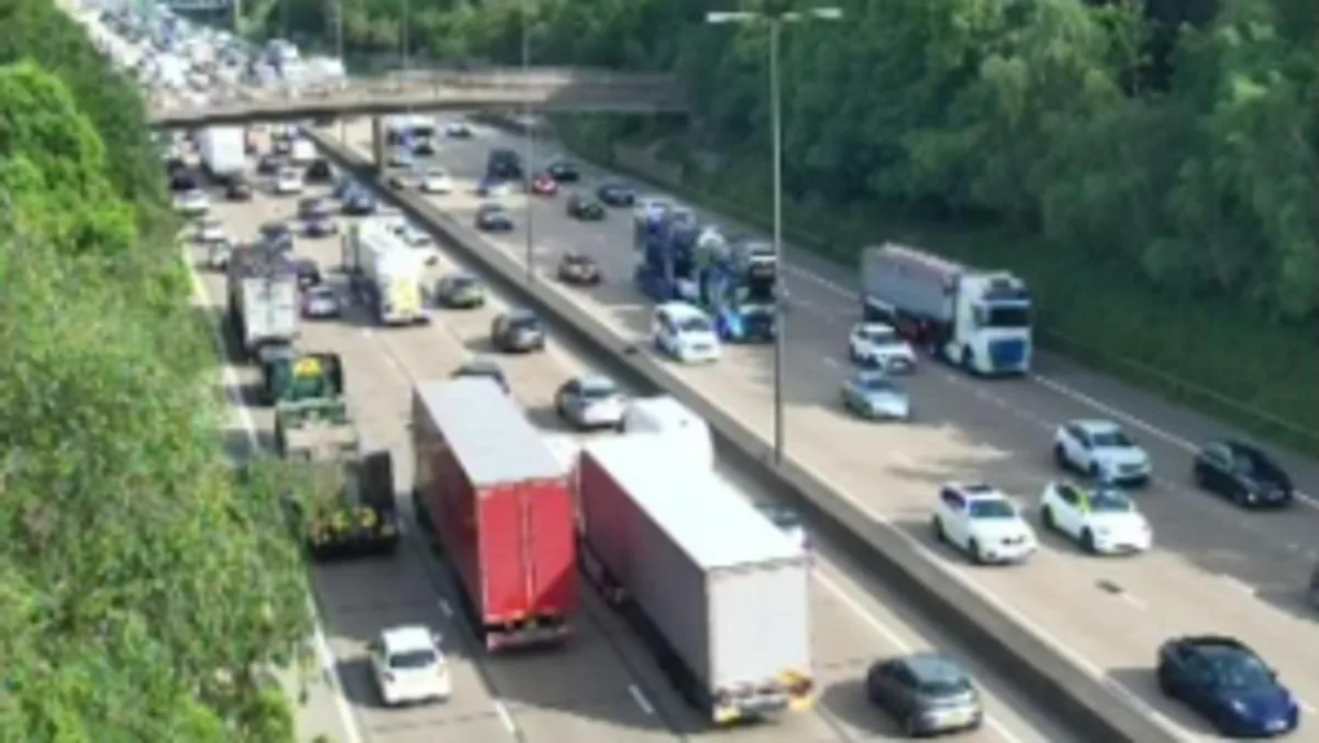 M25 Surrey Crash Causes 45-Minute Delays After Motorcycle Collision