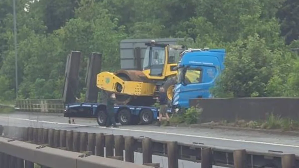 M66 Closed After Lorry Jack Knifes In Greater Manchester