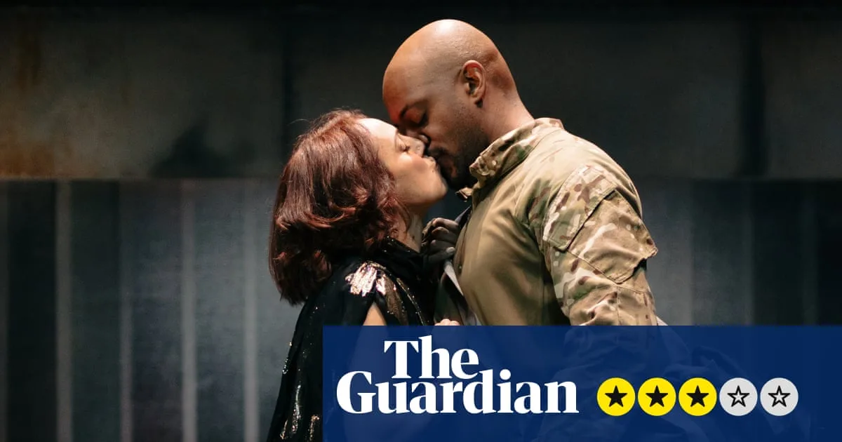 Macbeth review – everyday couple consumed by toxic ambition in stark modern staging