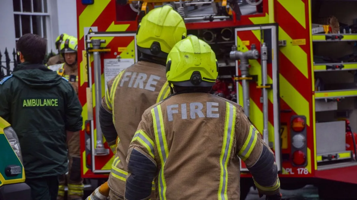 Three Dead in White City Fire as 100 Firefighters Tackle Blaze