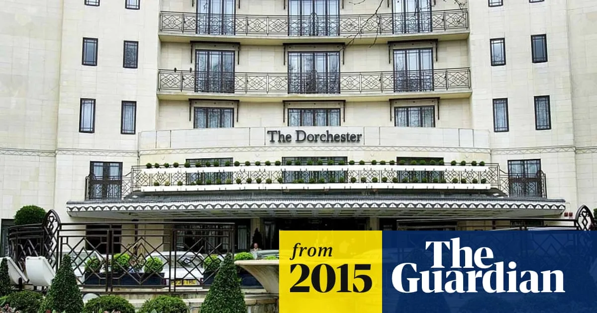 Man, 54, Dies Mysteriously Outside London Hotel