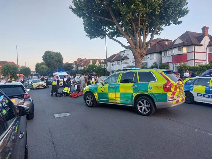 Man Arrested After Golders Green Car Hits Pedestrian