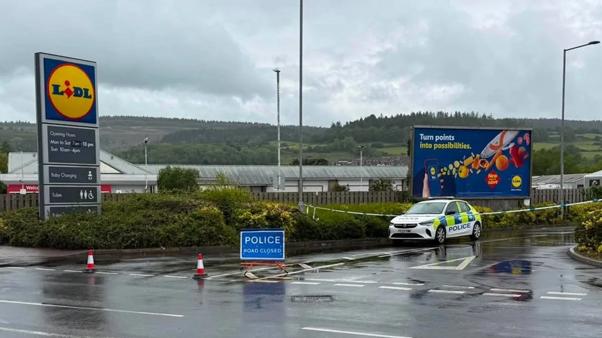 Man Dies Suddenly Outside Lidl In Somerset Police Probe
