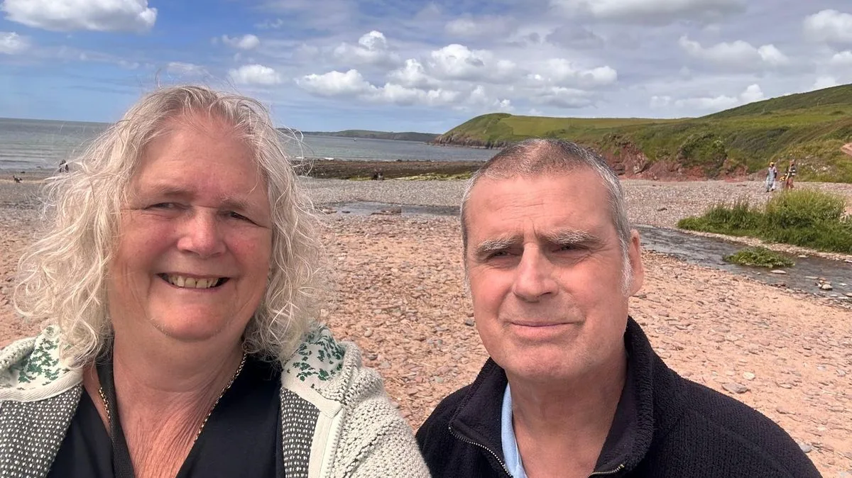 Widow Recalls Husband's Collapse on Bathroom Floor After Brain Tumour Diagnosis