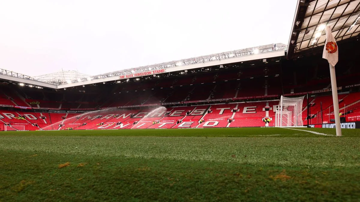 Man Utd and Liverpool Oppose Premier League's £750m Ad Plan