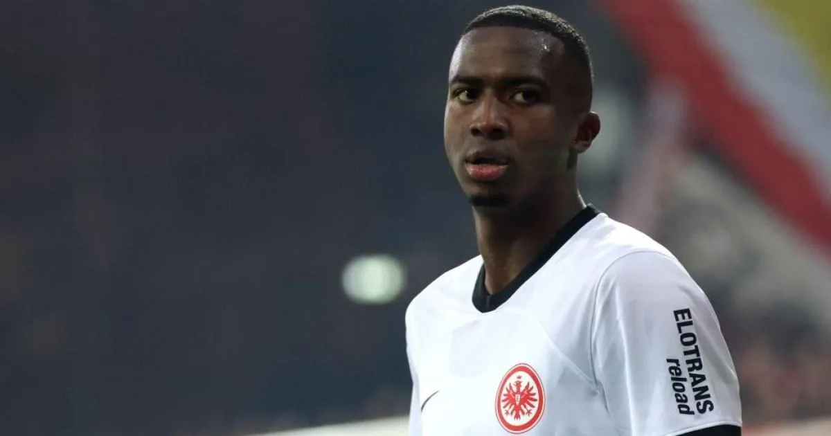 Frankfurt Set £51m Asking Price for Arsenal and Liverpool Target Willian Pacho