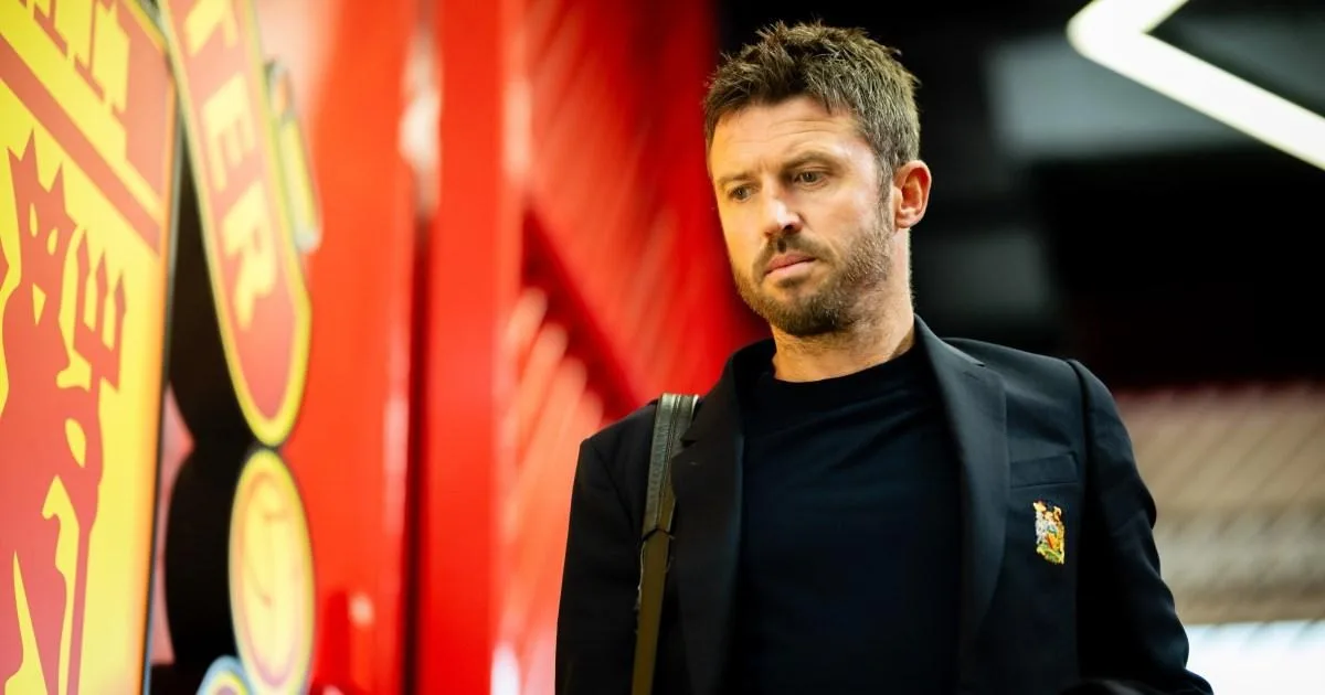 Carrick urged to offload Maguire and Mount to avoid 'foolhardy' error