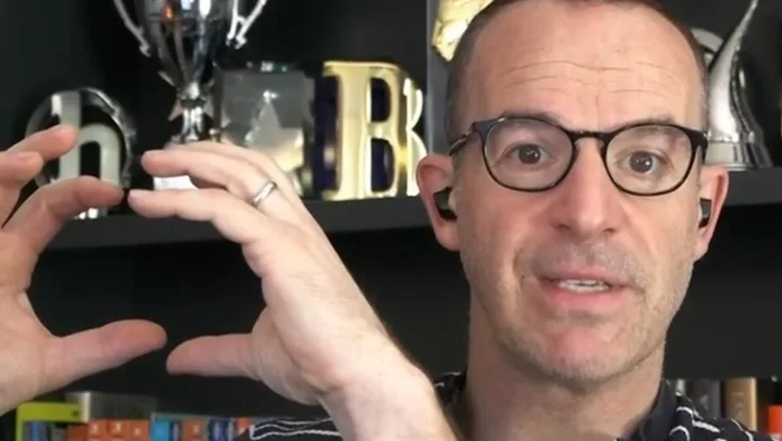 Martin Lewis urges married couples to claim £1,000 marriage tax allowance