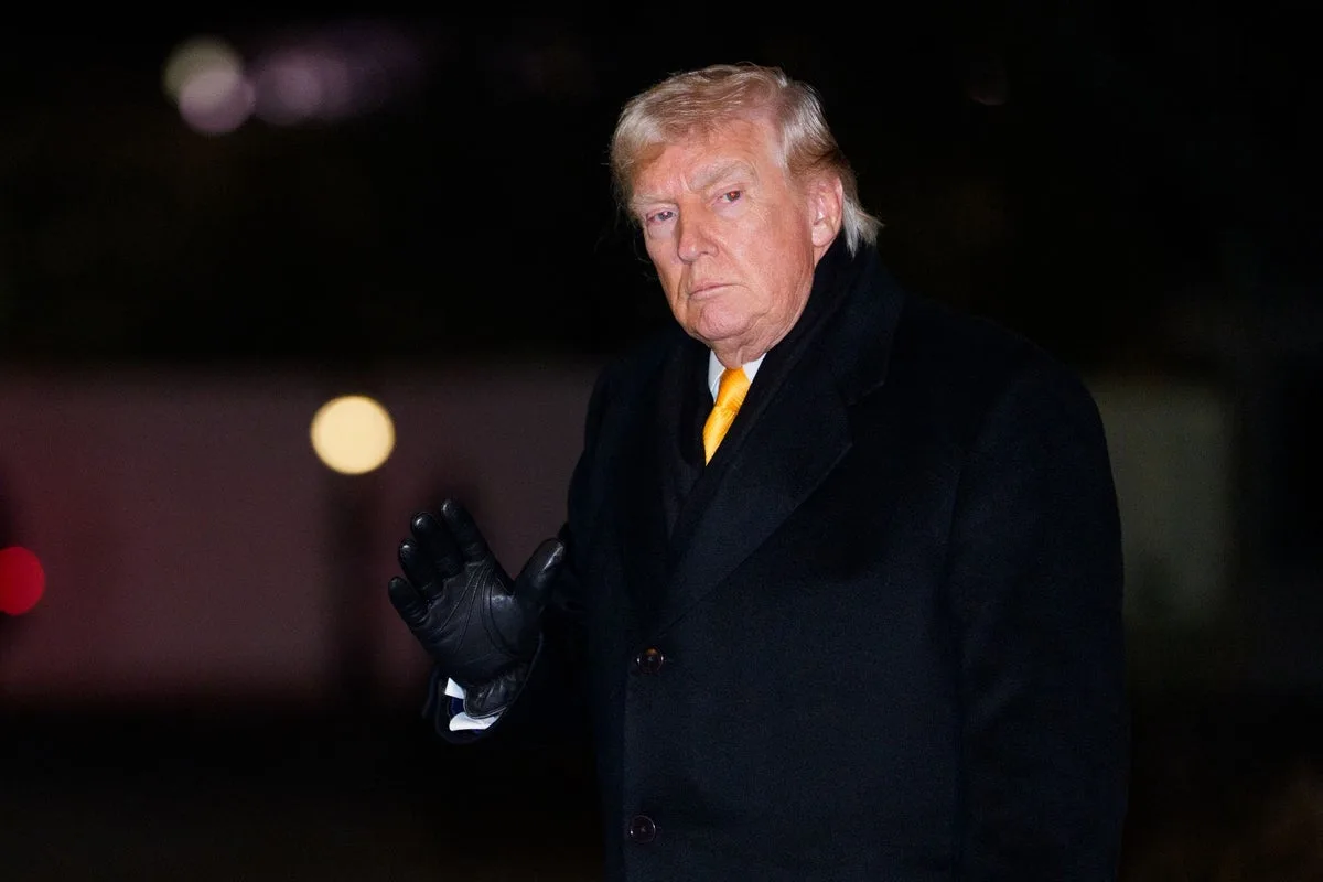 Trump Attacks 'Mediocre' Republican Governor Over White House Dinner Dispute