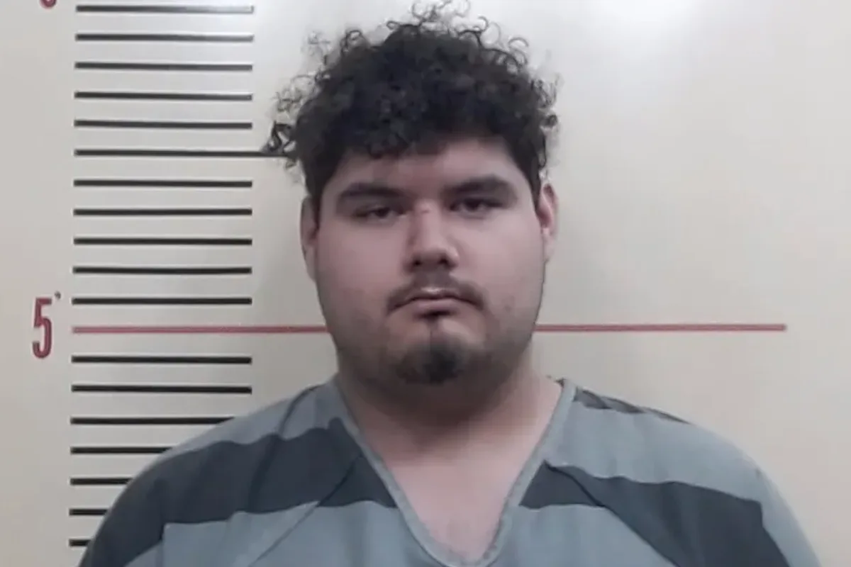 McDonald's worker arrested in Texas credit card scam