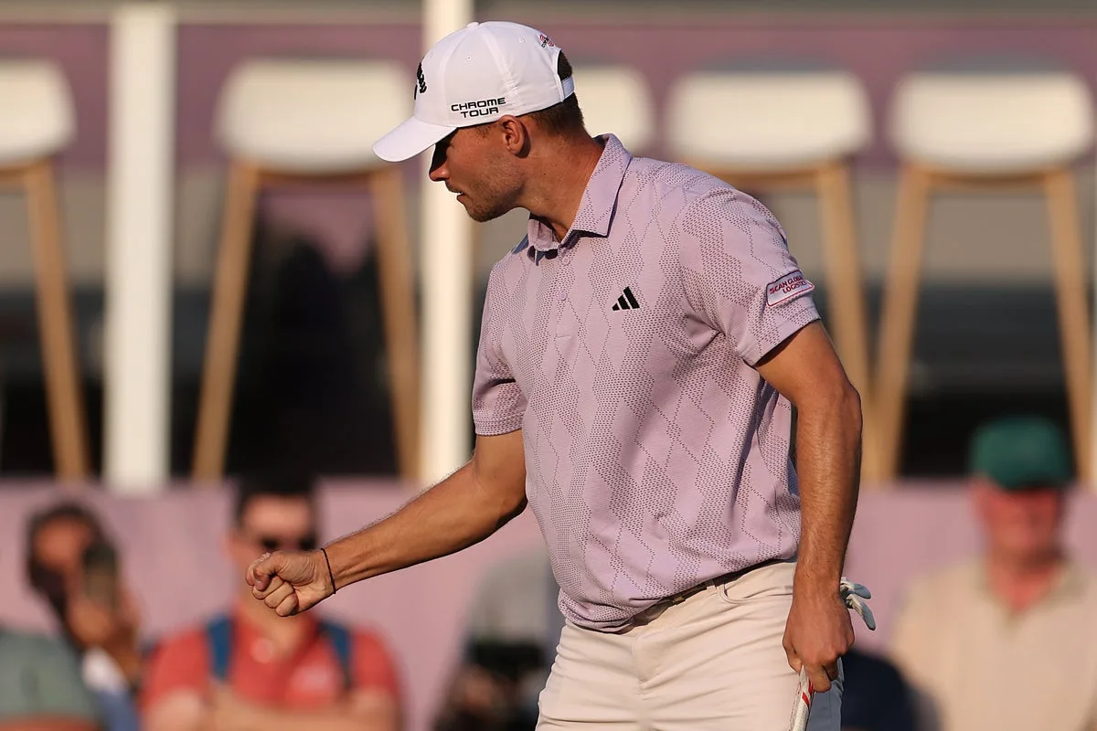 Hojgaard Takes Three-Shot Lead in Dubai as McIlroy Chases Race to Dubai