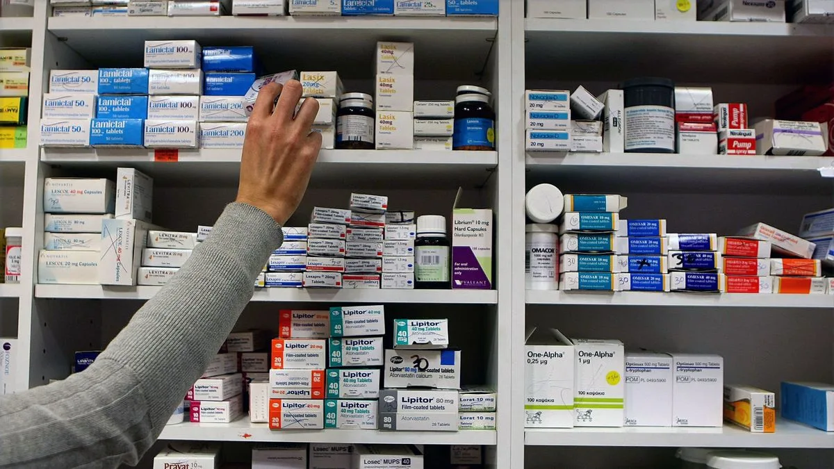 Medicine Shortages Warning After Iran Blockades Strait Of Hormuz