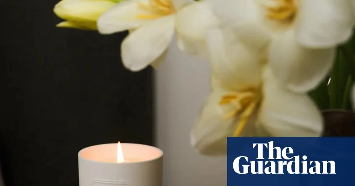 Meghan Markle Sells £50 Candle to Mark Eighth Wedding Anniversary