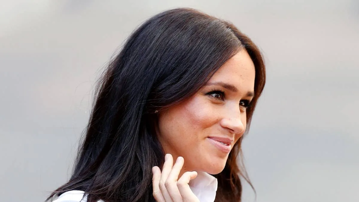 Meghan Markle Re-wears £4,000 Valentino Mini for 44th Birthday