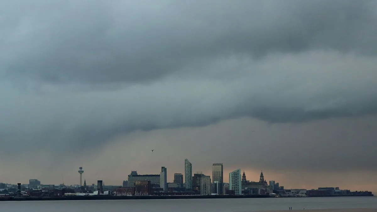 Met Office Issues Amber Warning as Storm Barra Brings 70mph Winds to UK