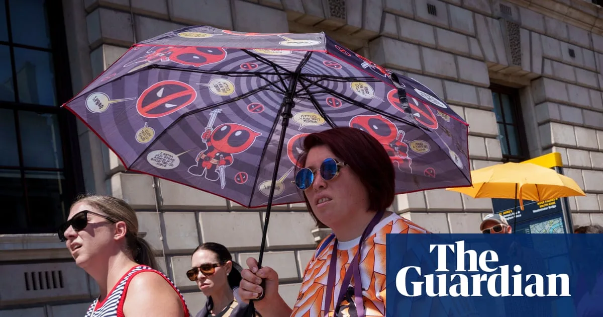 Yellow Heat Health Alert Issued as UK Braces for 30C Temperatures
