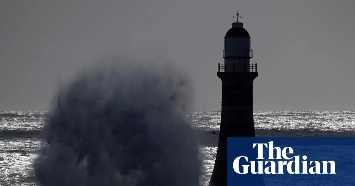 Met Office Issues Yellow Wind Warning for 59 UK Areas This Easter