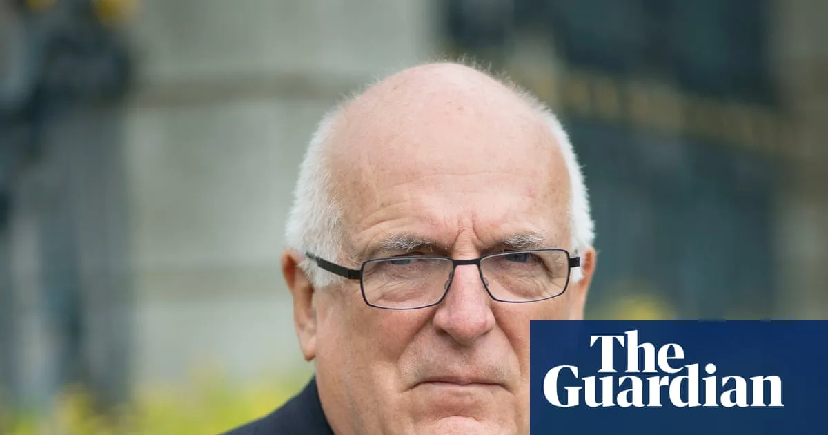 Former MI6 Chief Questions Mitigations for Mandelson's Vetting Risks