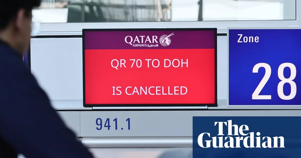Scammers Target Stranded Tourists Amid Middle East Travel Chaos