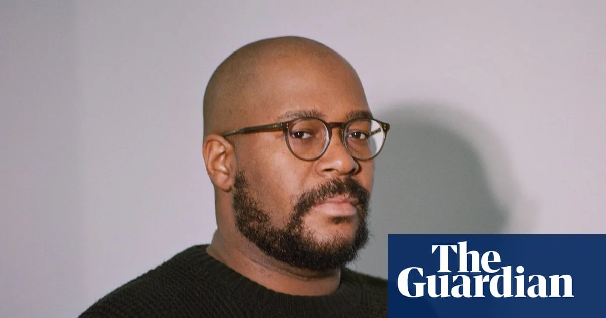 Minor Black Figures Review: Clumsy Academic Portrait of Artist