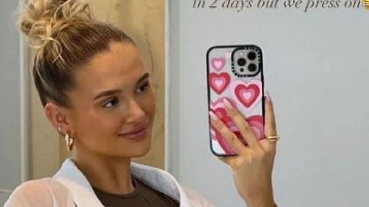 Molly-Mae Hague Shows Growing Baby Bump in Dubai Reunion with Tommy Fury