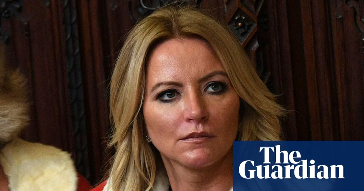 Mone Accuses Reeves of Inflammatory PPE Remarks