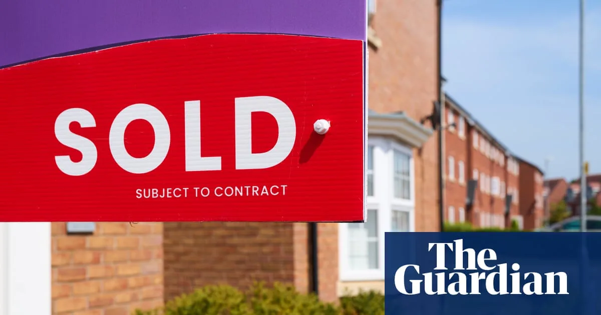 350,000 UK households face mortgage shock as fixed-rate deals end