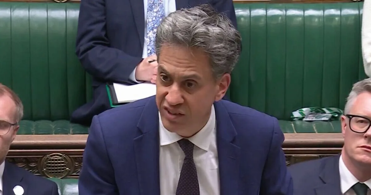 MPs Reject Tory Bid for New Oil and Gas Licences