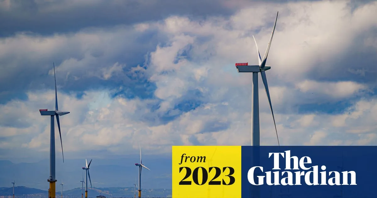 MPs to Probe Crown Estate's £1bn Wind Farm Profits