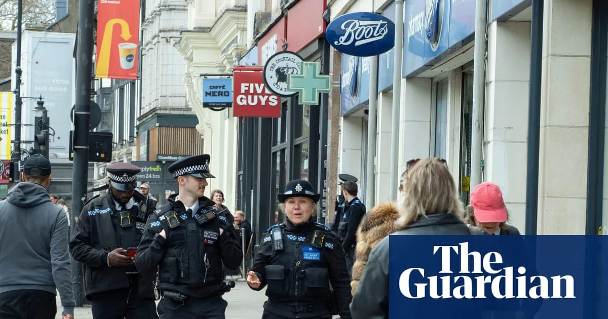 M&S calls for crackdown on 'brazen, organised, aggressive' retail crime