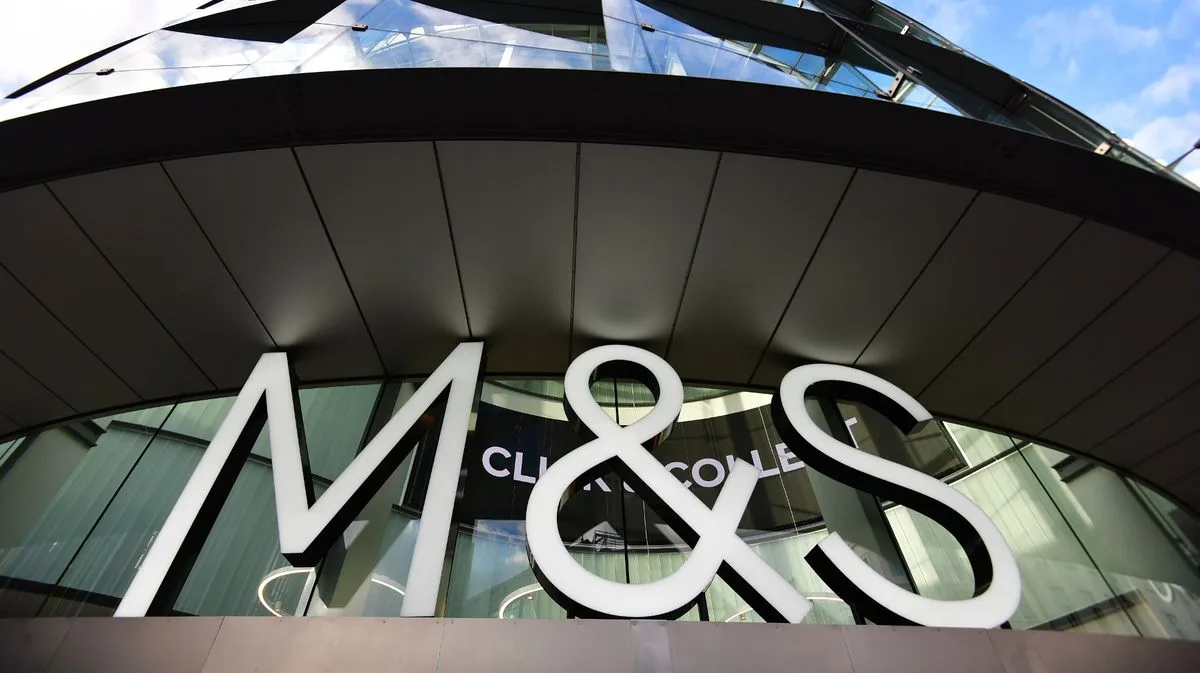 M&S Shoppers Snap Up Linen Shorts for £4 in Cashback Deal