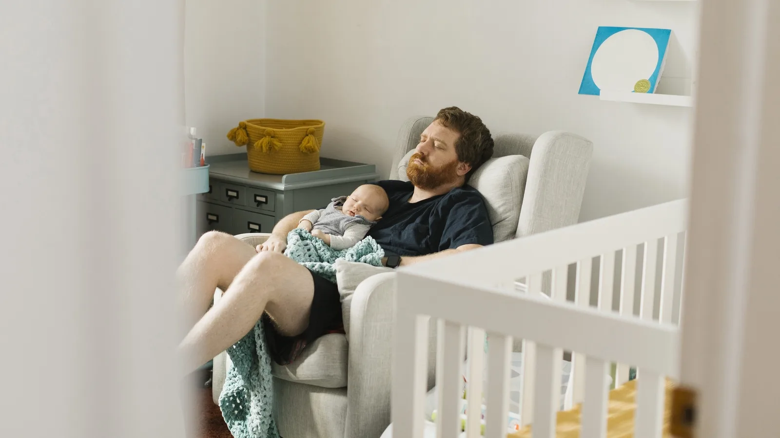 Mums' Sleep Tips for Toddlers as Clocks Spring Forward