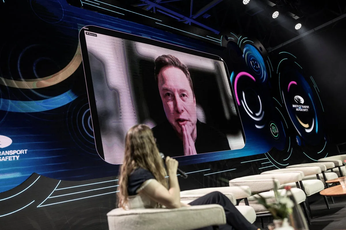 Musk Vows Nationwide Self-Driving Cars This Year Despite Safety Concerns