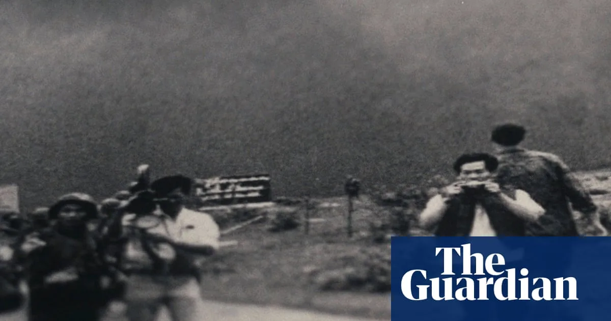 Netflix Documentary Challenges Credit for Iconic Napalm Girl Photo
