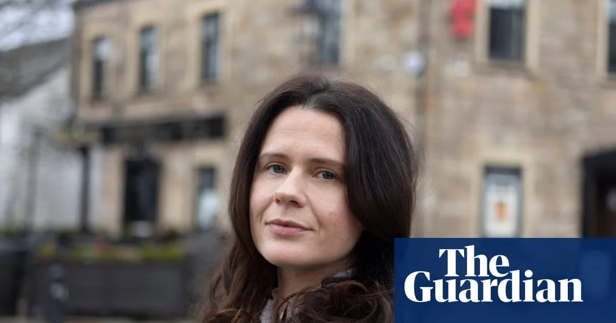 Navy Captain Steps Back from Nuclear Sub Role Over MP Messages