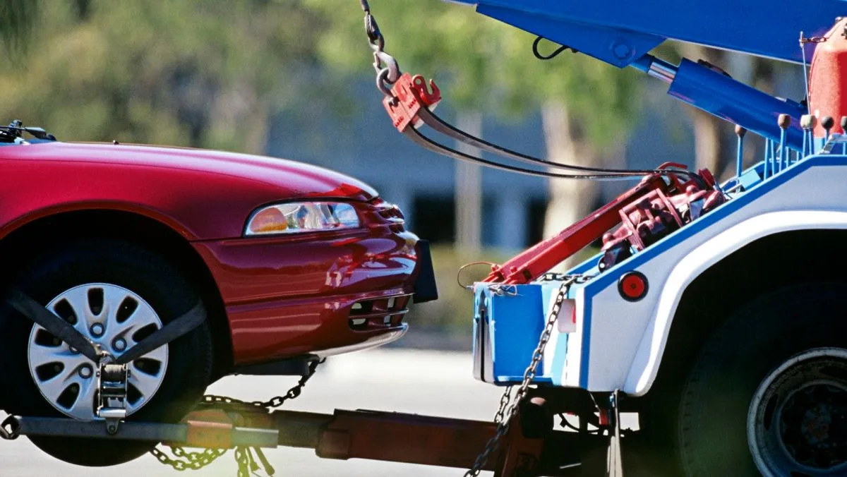 Woman Tows Neighbours' Cars After Repeated Driveway Blocking