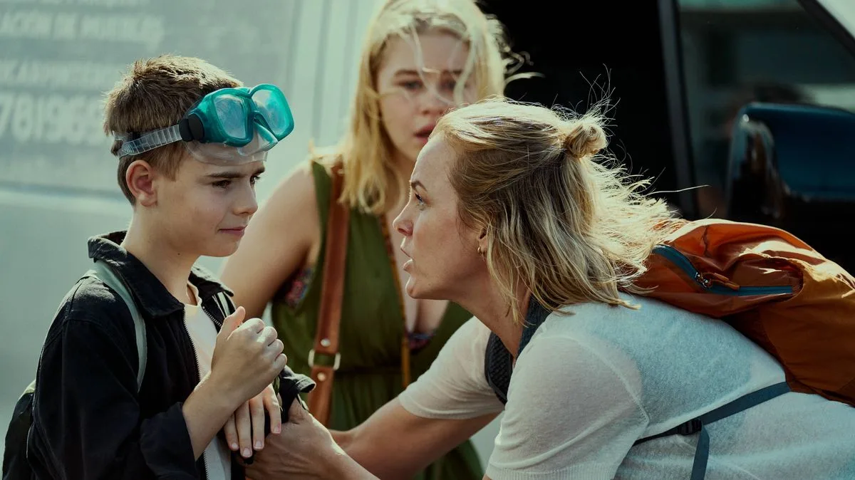Netflix Confirms Sequel to '10/10' Disaster Series La Palma