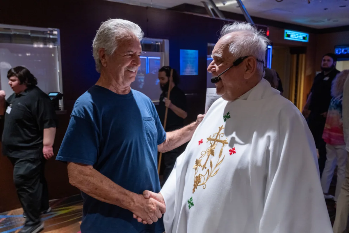 Nevada Casino Hosts Catholic Mass Amid Slot Machines
