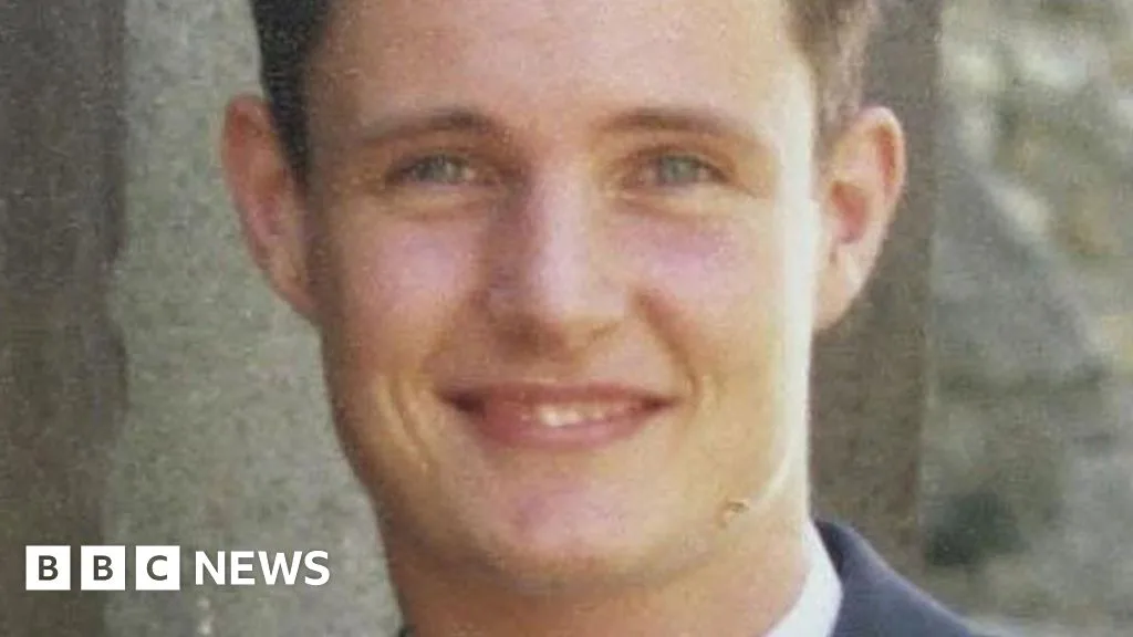 Father of Michael Barrymore Pool Death Victim Has Terminal Cancer, Demands New DNA Tests