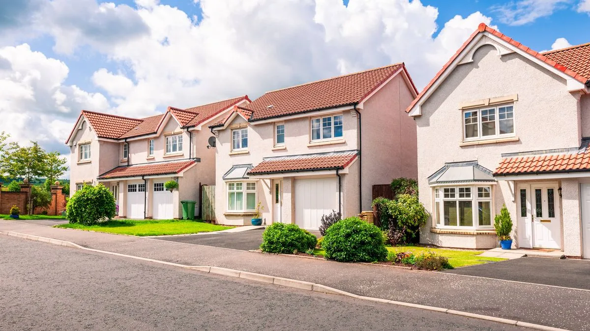 New Driveway Rules for England Homeowners Could Save £1,100 a Year